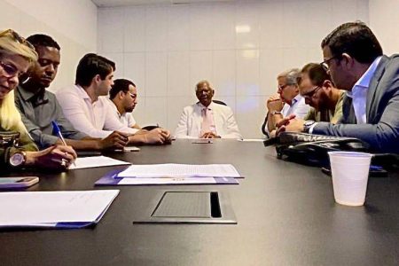 Muniz recebe apoio do PSD para presidência da Câmara