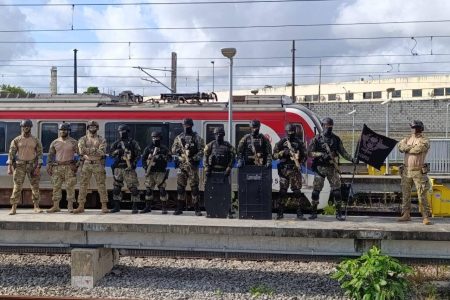 CCR Metrô Bahia recebe BOPE para capacitação em situações de emergência no sistema metroviário