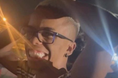 ‘Sem lei’, afirma Boca de 09 ao dirigir sem CNH após abordagem policial