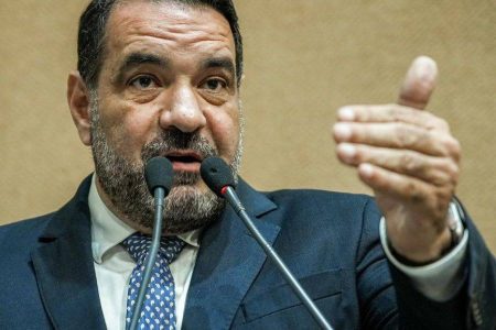 Alan Sanches critica declaração de Jerônimo sobre violência na Bahia: “tratar como ‘gripezinha’ é negacionismo”