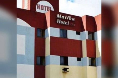 Simões Filho: Homem é encontrado morto dentro de quarto de hotel