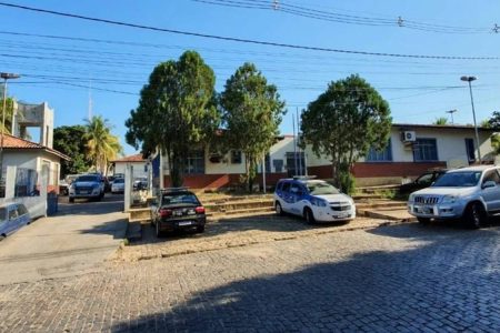 Homem de 52 anos é preso por estuprar vizinha de 13 em Barra Estiva