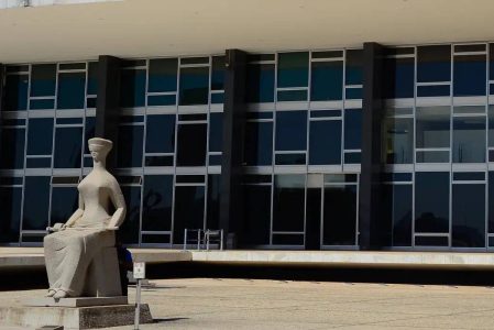 STF avalia reajuste de 24% para servidores do Judiciário Federal