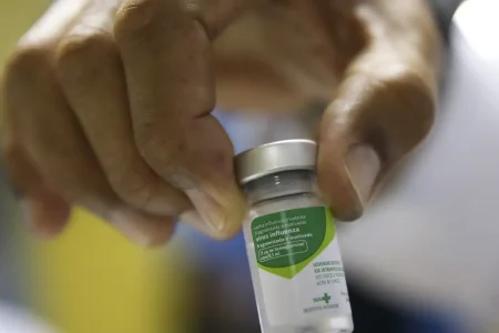 Infogripe aponta tendência de queda da SRAG na maior parte do país