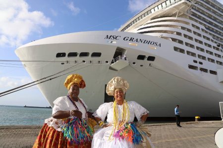 Temporada de cruzeiros começa na Bahia com previsão de 179 mil turistas