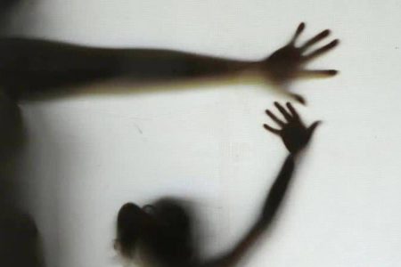 Brasil registra mais de 10 mil estupros no 1º semestre de 2026