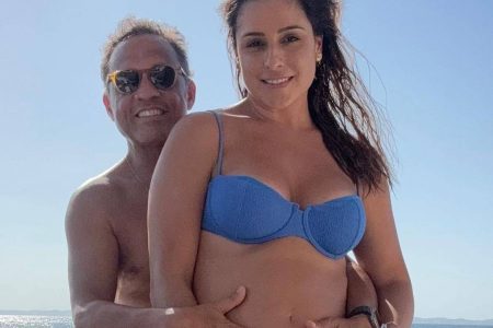 Esposa de Zé Eduardo anuncia gravidez