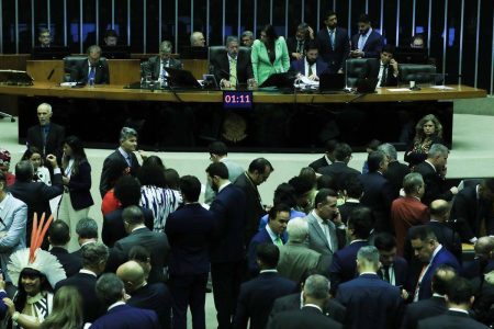 Câmara aprova Lei Geral de Licenciamento Ambiental; veja como votaram os baianos Câmara aprova Lei Geral de Licenciamento Ambiental; veja como votaram os baianos