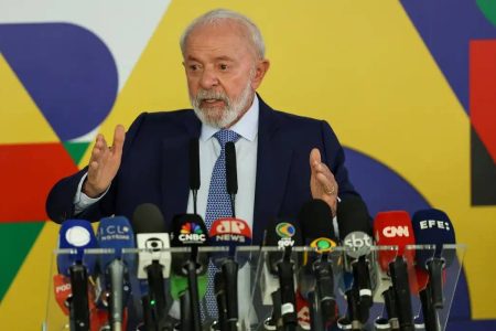 “Maior programa de crédito do país”, diz Lula sobre consignado CLT