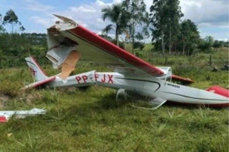 Ex-prefeito e aluno ficam feridos após queda de avião na Região Metropolitana de Porto Alegre