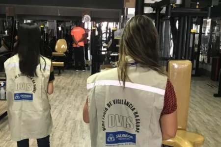 Vigilância Sanitária oferece capacitação para trabalhadores das festas populares de Salvador