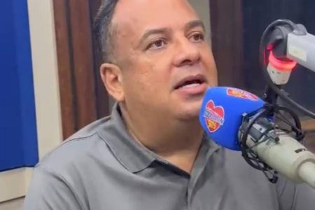 Jorge Araújo crítica governo estadual: “Bahia da propaganda não é a real”