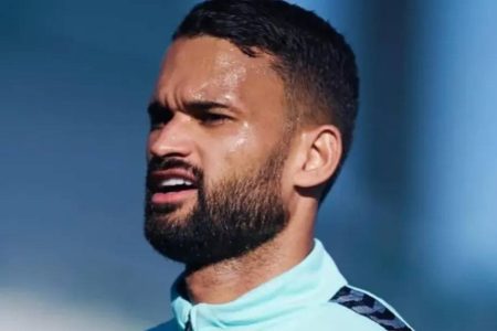 Bahia anuncia contratação de Willian José