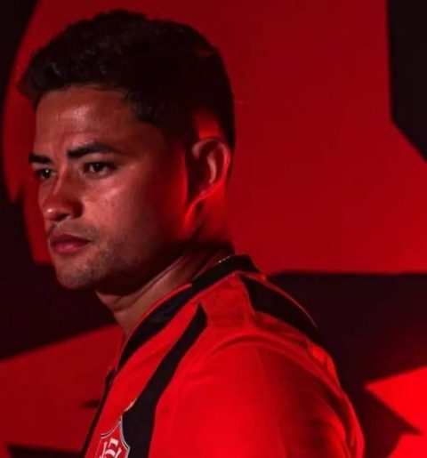 Val Soares - Vitória