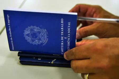SineBahia oferece novas vagas de emprego nesta segunda-feira (20) em Salvador e interior do estado SineBahia oferece novas vagas de emprego nesta segunda-feira (20) em Salvador e interior do estado