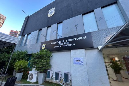Delegacia de Atendimento ao Turista é inaugurada na Barra com modelo SAC
