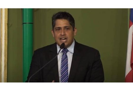 Sidninho volta a atacar Cacá Leão e pede que ele renuncie: “Nas mãos dele”