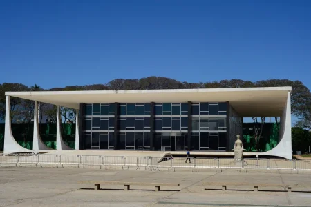 Partidos recorrem ao STF após operação policial mais letal no Rio