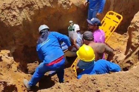 Pojuca: Operários ficam soterrados em canteiros de obra