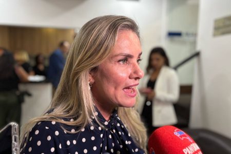 Ivana Bastos destaca homenagem concedida a Heraldo Rocha: “nos marcou muito”