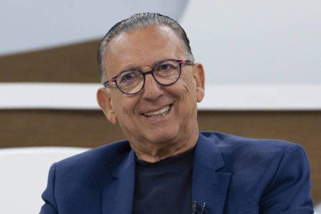 Galvão Bueno descarta retorno à narração da Fórmula 1, diz colunista