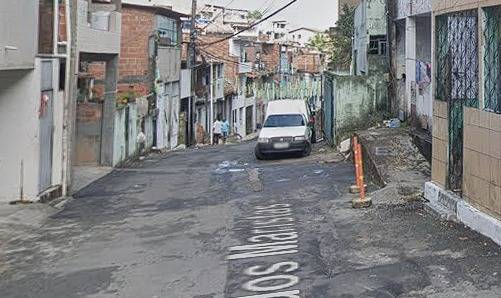 Homem morre após ser atingido por tiros no bairro de Dom Avelar Homem morre após ser atingido por tiros no bairro de Dom Avelar