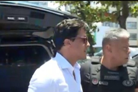 Polícia prende suspeito de tráfico de maconha líquida no Corredor da Vitória