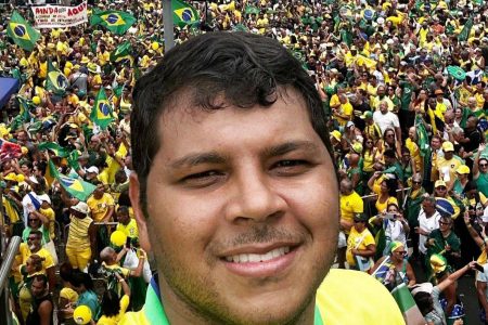 Ao lado de Bolsonaro no Rio, Diego Castro pede anistia: ‘Estamos aqui em nome da liberdade’ Ao lado de Bolsonaro no Rio, Diego Castro pede anistia: ‘Estamos aqui em nome da liberdade’