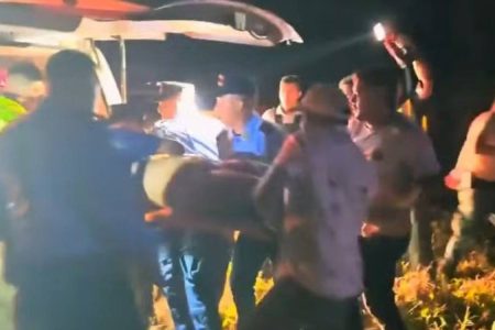 Avião cai em Honduras e deixa pelo menos seis mortos