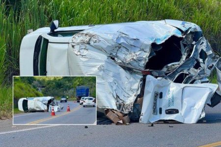 Acidente entre Fiorino e caminhão causa lentidão na BA-093