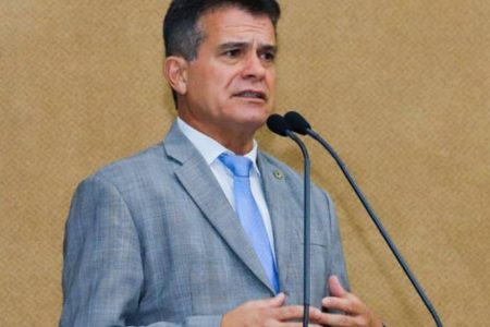 “Essa empresa merece cadeia”, diz deputado sobre a ViaBahia