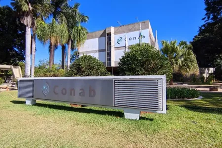 Conab projeta nova safra recorde de grãos em 2025/2026