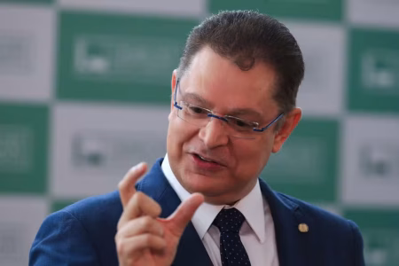 “Anti-republicano negociação entre Congresso e STF”, diz líder do PL sobre projeto alternativo à anistia