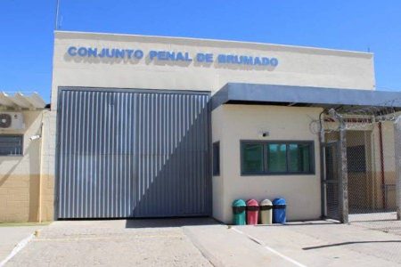 Detento morre carbonizado dentro de cela no Conjunto Penal de Brumado; caso é investigado