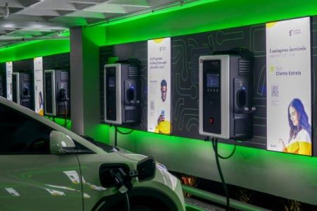 Salvador terá eletroposto para veículos elétricos a partir de abril