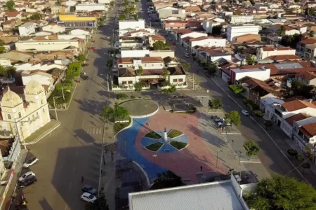 Concurso de prefeitura de cidade baiana oferece vagas com salários de até R$ 2,5 mil; saiba mais