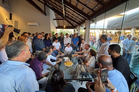 Em Ilhéus, ACM Neto intensifica diálogo com lideranças políticas de municípios da região Sul Em Ilhéus, ACM Neto intensifica diálogo com lideranças políticas de municípios da região Sul
