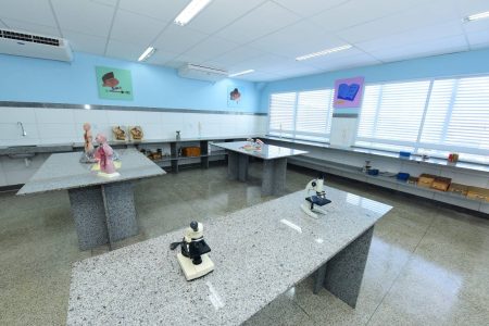Salvador ganha nova escola com vagas ampliadas e ensino em tempo integral