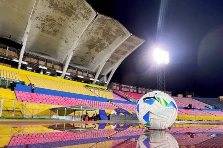 Vitória enfrenta Universidad Católica em jogo decisivo por vaga na repescagem da Sul-Americana