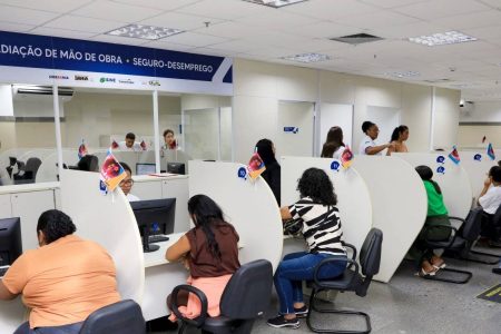 SineBahia divulga vagas de emprego para Salvador, RMS e interior nesta sexta-feira