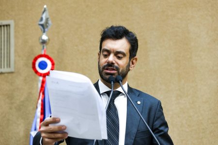 Tiago Correia: “O PSDB está na oposição e deve permanecer assim”