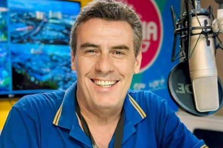 Rede Bahia anuncia saída de Emmerson José e fim do programa Fala Bahia