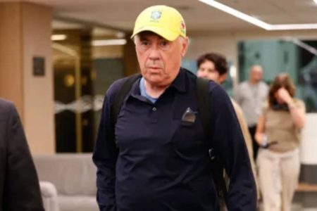 Carlo Ancelotti desembarca no Brasil para ser apresentado na Seleção