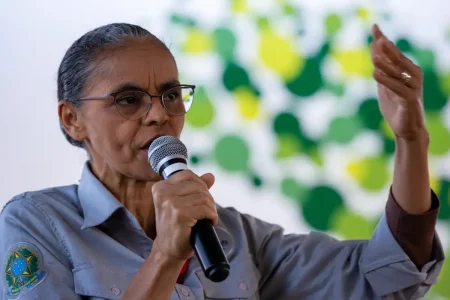 Marina Silva anuncia fundo internacional para remunerar países que preservam florestas tropicais