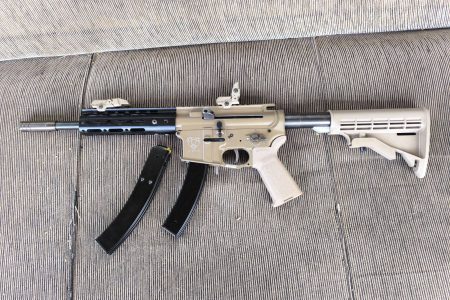 Submetralhadora e armas artesanais são apreendidas em Itapetinga pela FICCO Bahia e PM