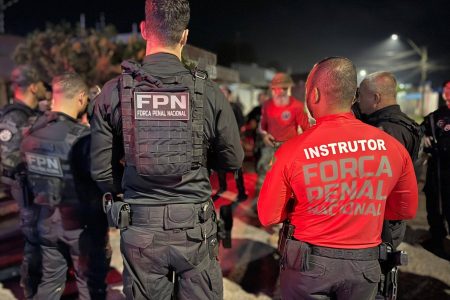 Força Penal Nacional chega a Eunápolis para reforçar segurança no presídio