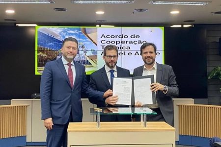 Anatel e Ancine firmam acordo para bloquear sites e aplicativos piratas