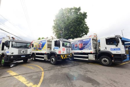 Prefeitura de Salvador renova 60% da frota de caminhões de lixo
