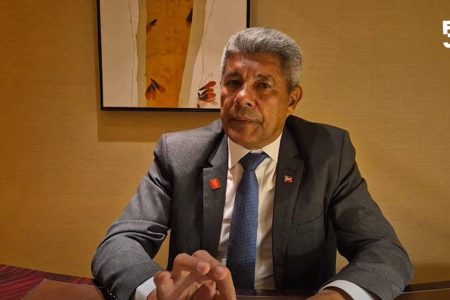 Jerônimo Rodrigues propõe que Bahiainveste assuma gestão da Loteria da Bahia Jerônimo Rodrigues propõe que Bahiainveste assuma gestão da Loteria da Bahia