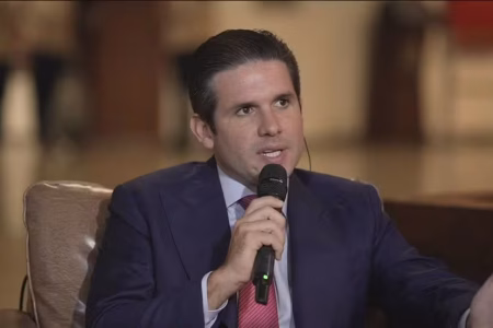 Câmara reage ao STF e entra com ação para levar caso Ramagem ao plenário da corte